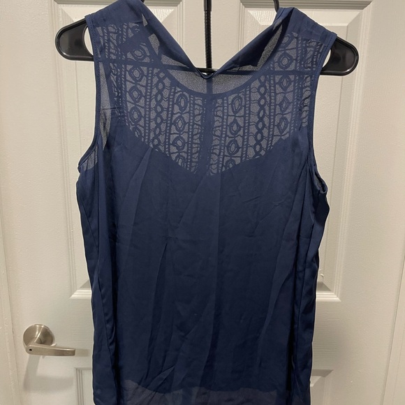 🛑 Xhilaration Navy Sleeveless Tank Top with a Lace Yoke and Detailing - Picture 2 of 5